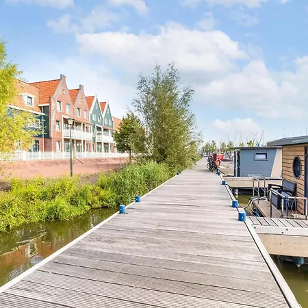 Wave * Volendam